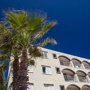 Zodiac Apartment