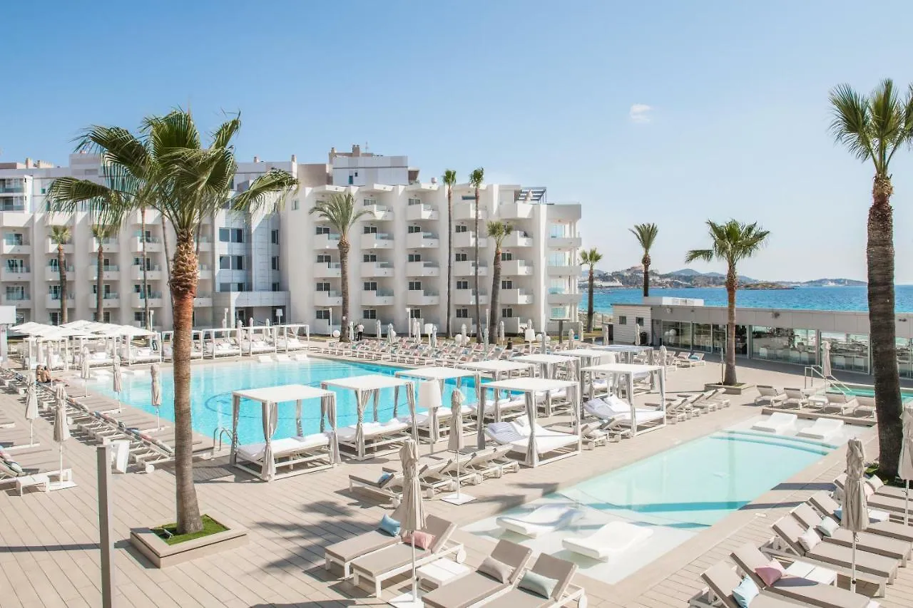 Hotel Garbi Ibiza & Spa Playa d'en Bossa 4*,