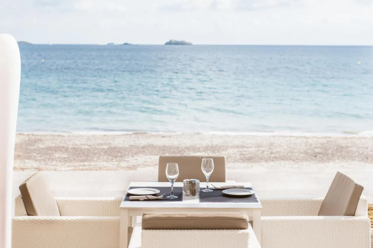 Hotel Garbi Ibiza & Spa Playa d'en Bossa 4*,